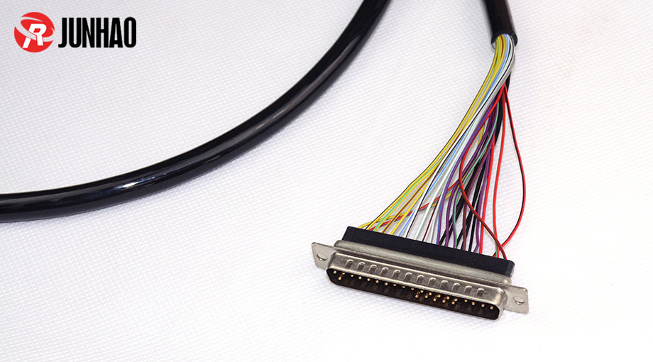 公对母串口线束毗连线产品图